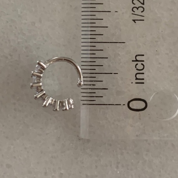 New Drop! Sterling Silver Thick Crystal Ear Cuff Earring Brand New - Picture 4 of 5